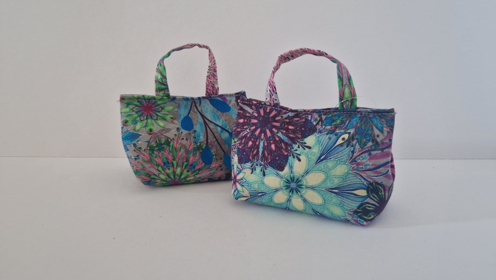 Levandulová taštička květy