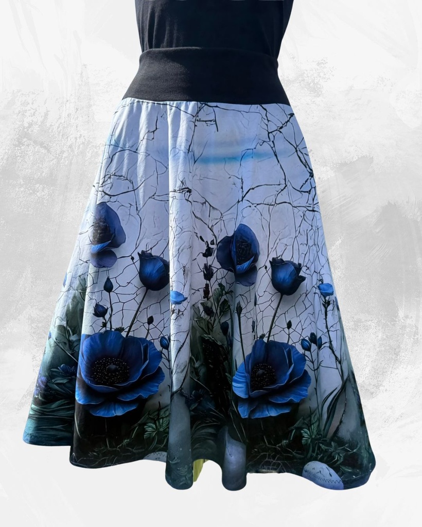 Dámská midi půlkolová úpletová sukně,modré květy na bílé