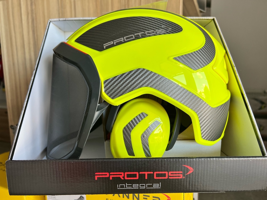 Přilba PROTOS® Integral Arborist, štít F39, neonověžlutokarbonová